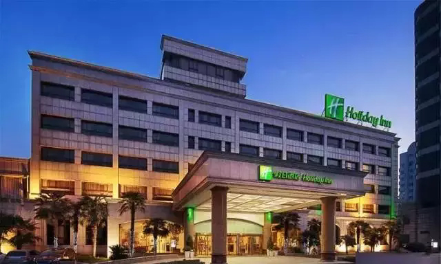 11、中州假日酒店